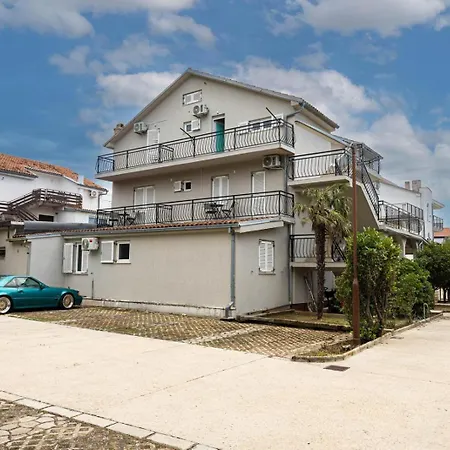 Casa de hóspedes Exclusive 3*